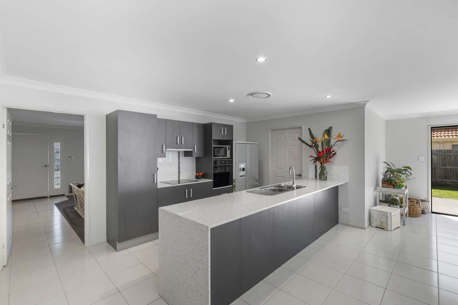 11 Sternlight Street, NOOSAVILLE  QLD  4566 - image #1