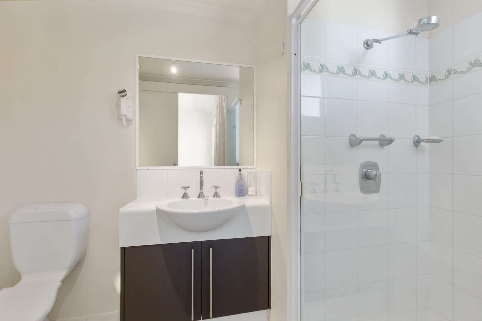 6/144 Noosa Parade, NOOSAVILLE  QLD  4566 - image #11