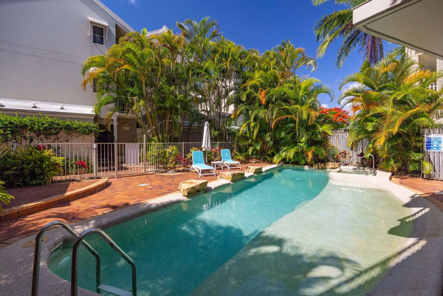 5/235 Gympie Terrace, NOOSAVILLE  QLD  4566 - image #5