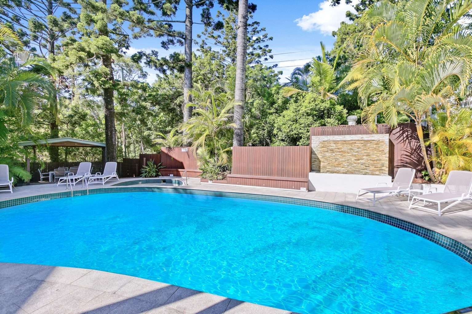13/1 Picture Point Crescent, NOOSA HEADS  QLD  4567 - image #2