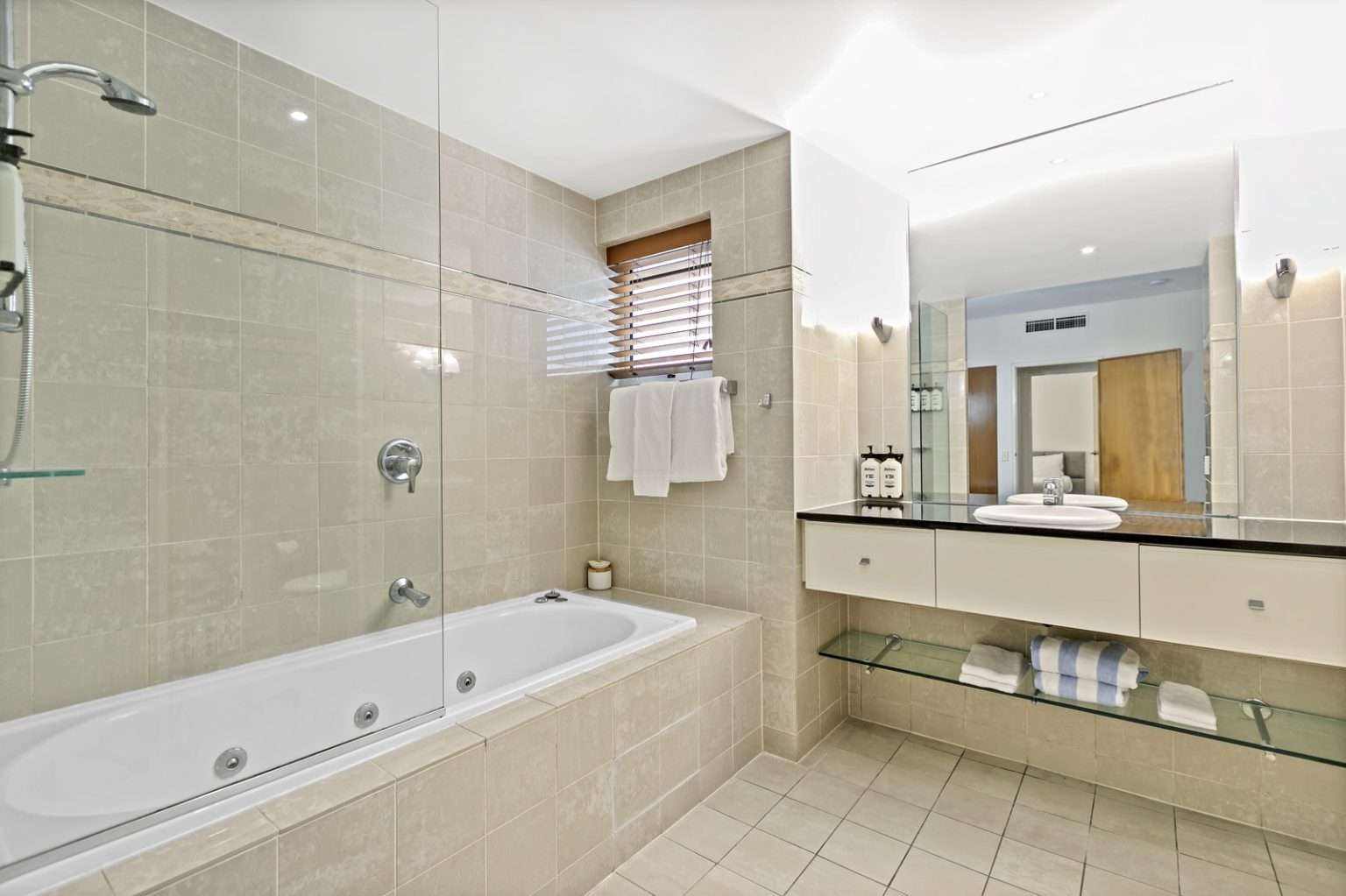 324/32 Hastings Street, NOOSA HEADS QLD 4567 - image #7
