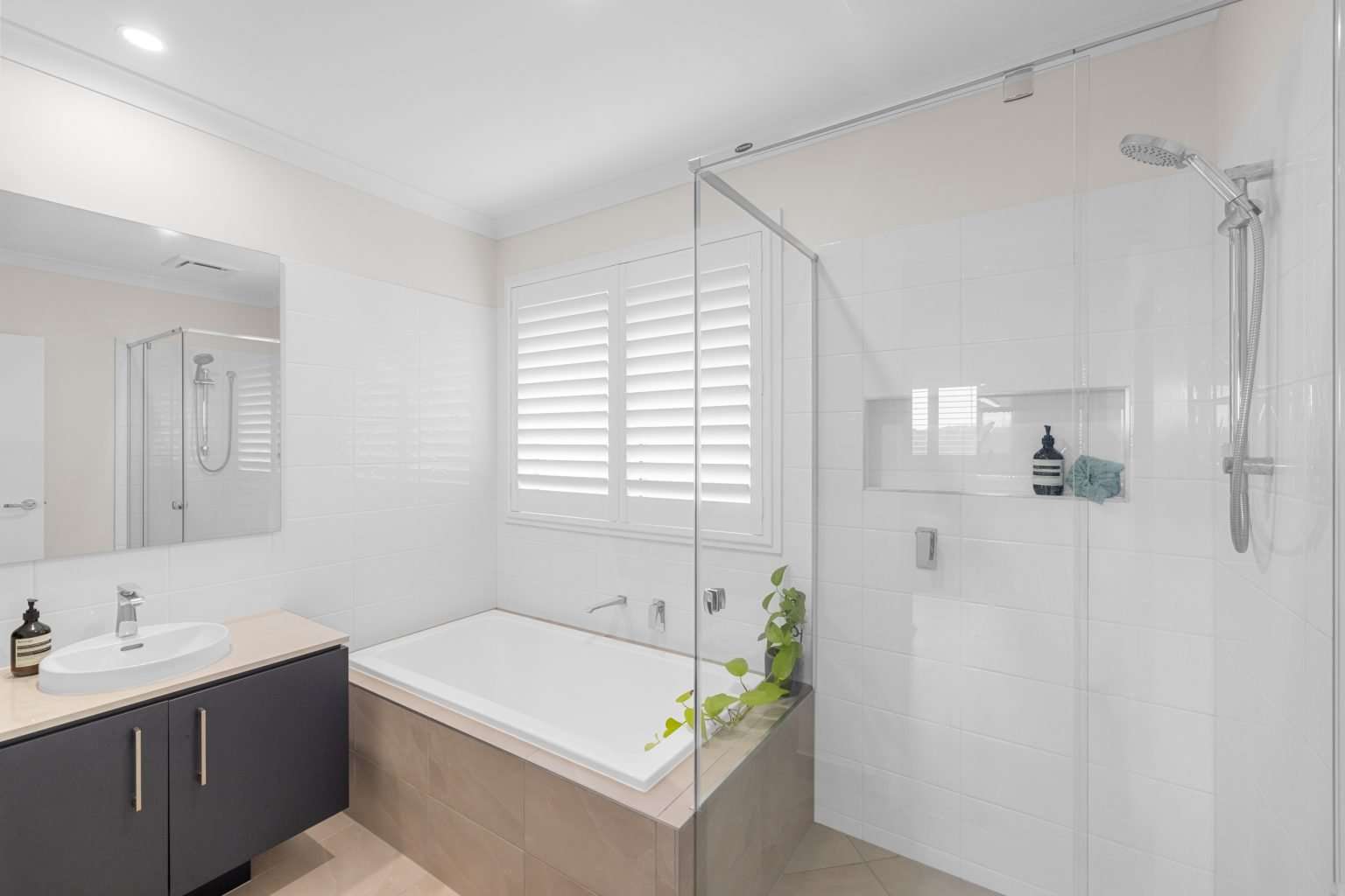 8 Samara Place, NOOSA HEADS QLD 4567 - image #14