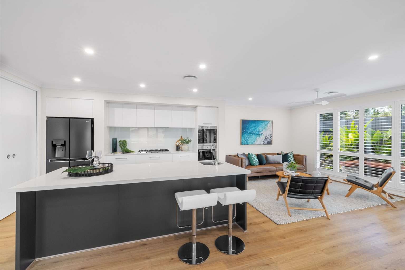 8 Samara Place, NOOSA HEADS QLD 4567 - image #2