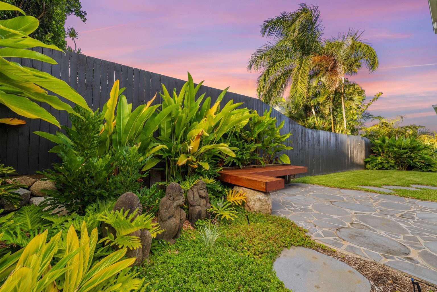 8 Samara Place, NOOSA HEADS QLD 4567 - image #7
