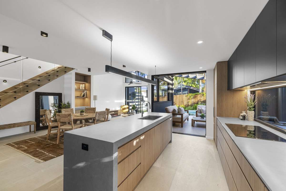 2/3 Delorme Street, Noosa Heads QLD 4567 - image #4