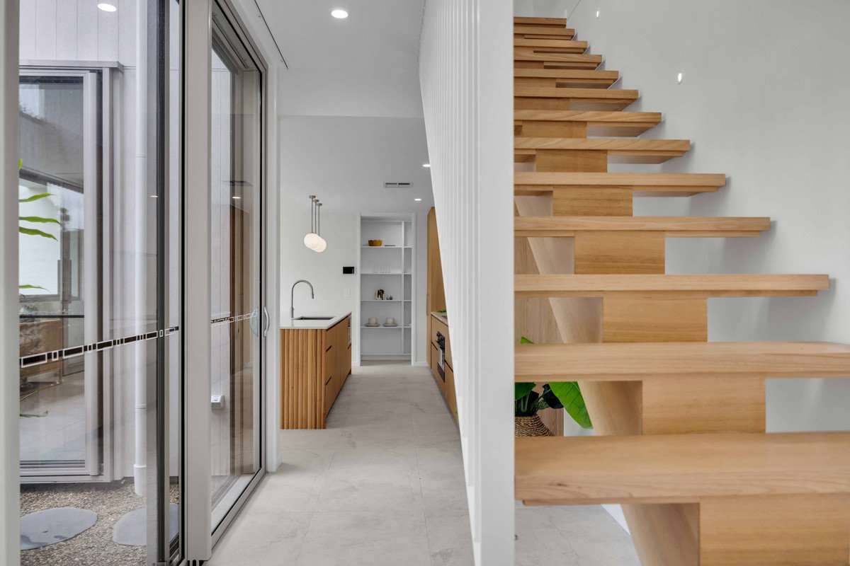 1/6 Wyandra Street, NOOSA HEADS  QLD  4567 - image #10
