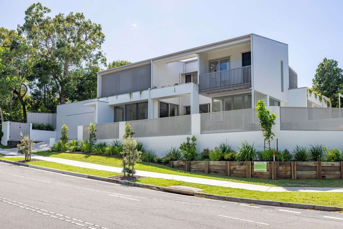 1/6 Wyandra Street, NOOSA HEADS  QLD  4567 - image #5