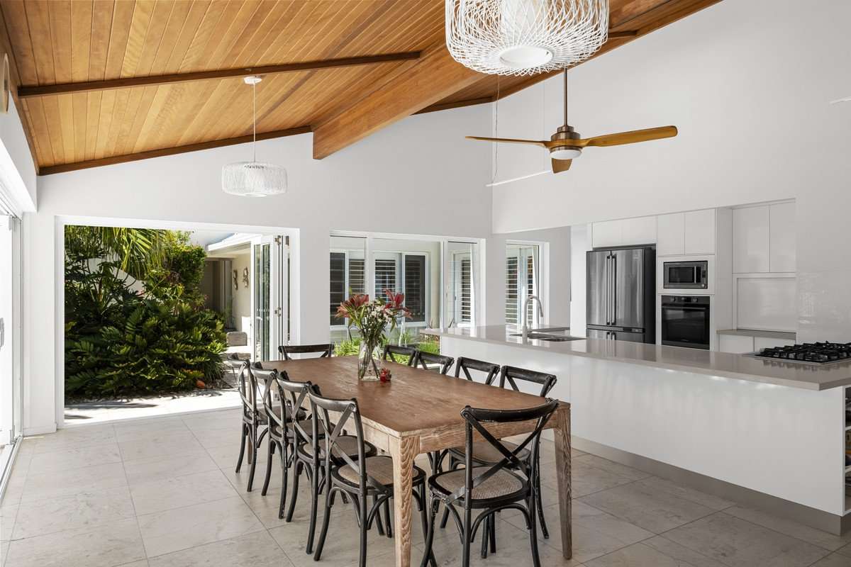 13 Delorme Street, NOOSA HEADS QLD 4567 - image #7
