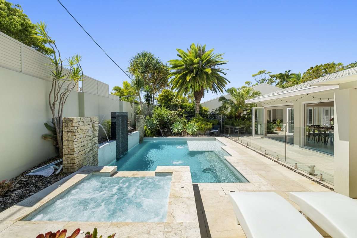 13 Delorme Street, NOOSA HEADS QLD 4567 - image #1