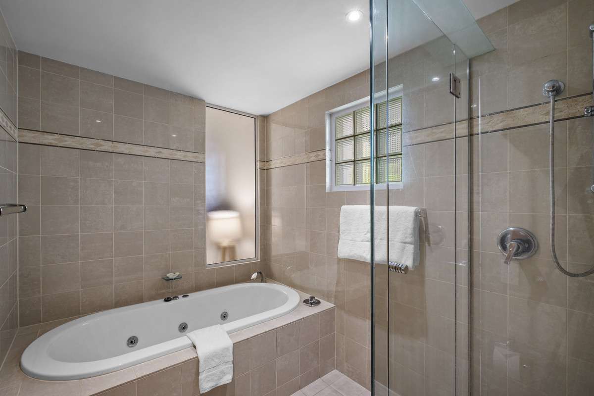 116/32 Hastings Street, Noosa Heads  QLD  4567 - image #13