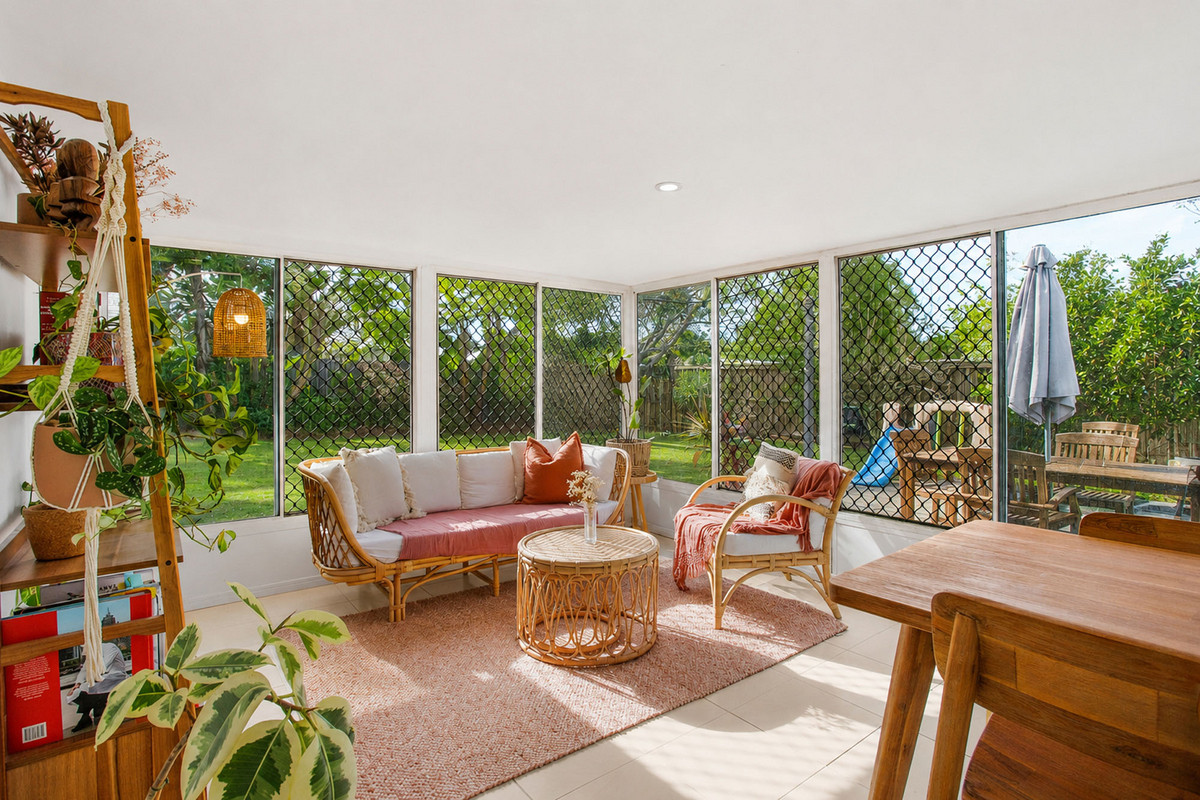 6 Fittell Court, Tewantin  QLD  4565 - image #9