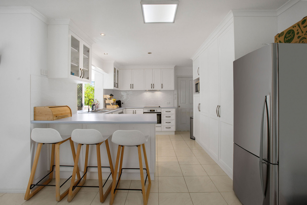 6 Fittell Court, Tewantin  QLD  4565 - image #5