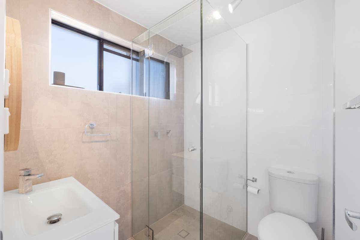 6/81 Noosa Parade, Noosa Heads  QLD  4567 - image #13