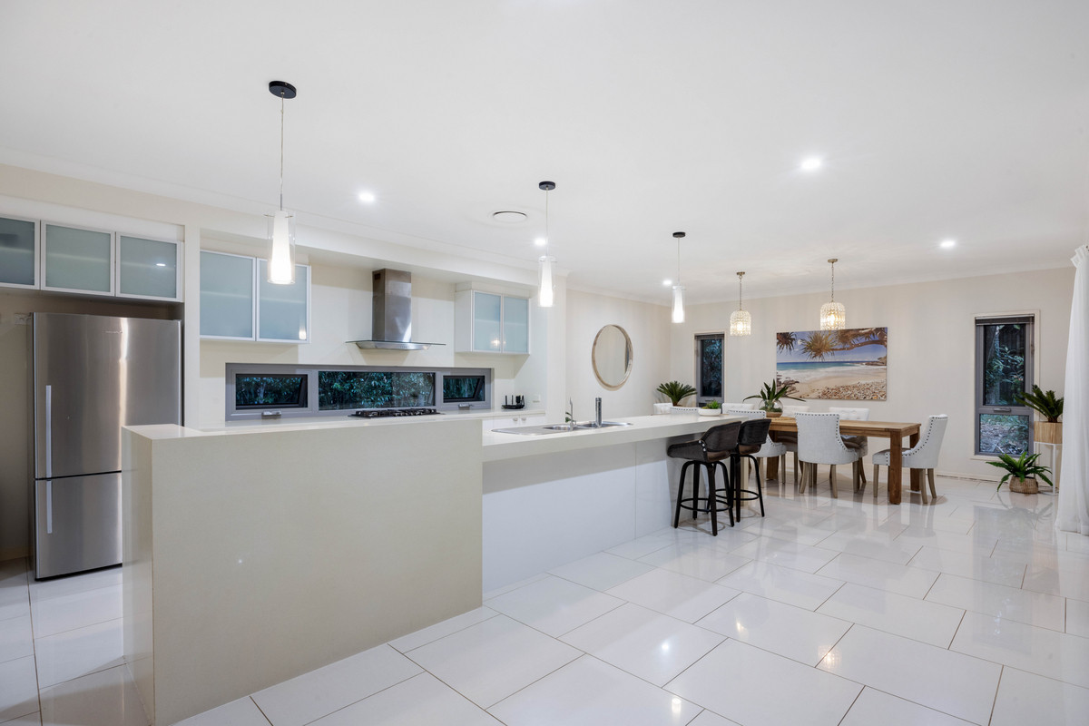19 Grosvenor Terrace, NOOSA HEADS QLD 4567 - image #10