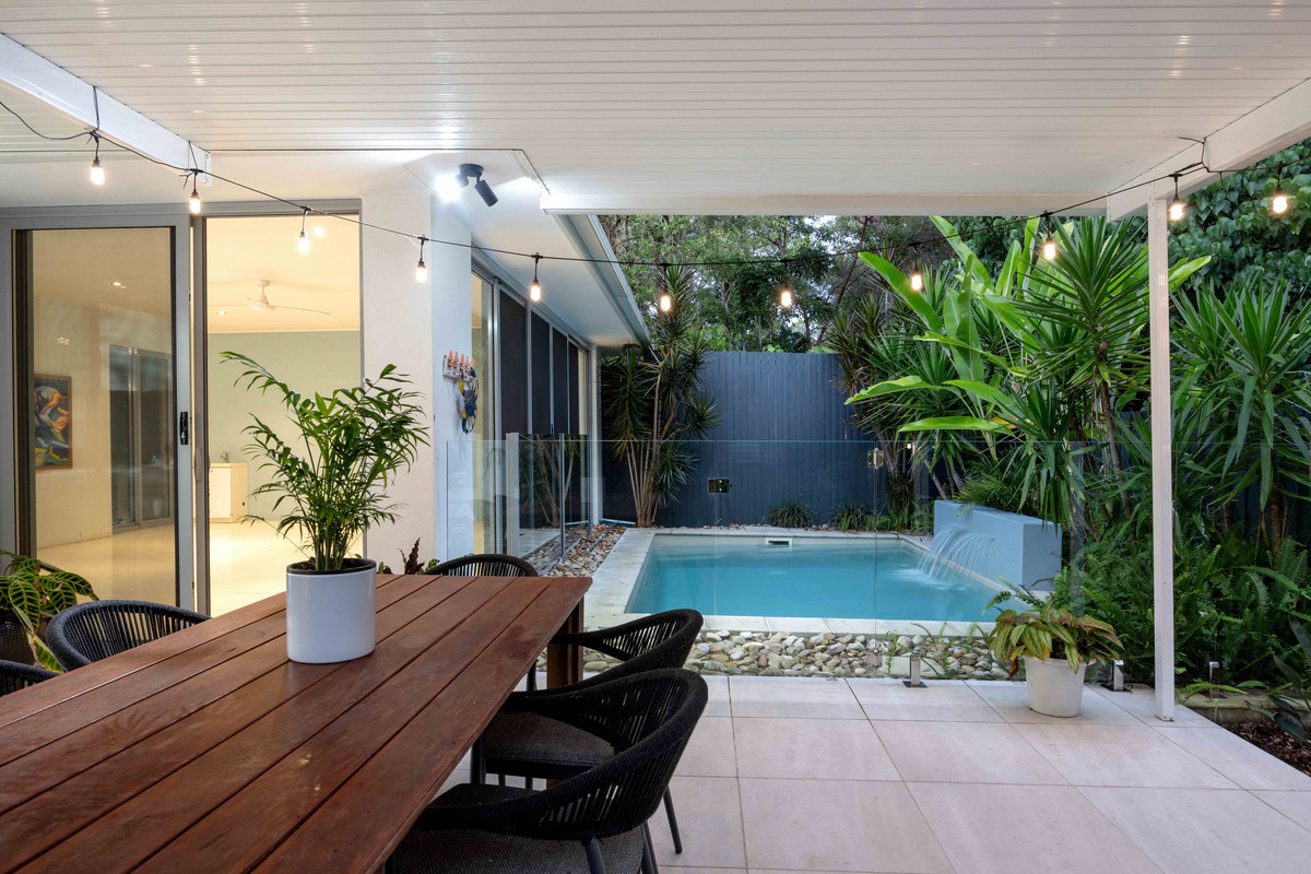19 Grosvenor Terrace, NOOSA HEADS QLD 4567 - image #2
