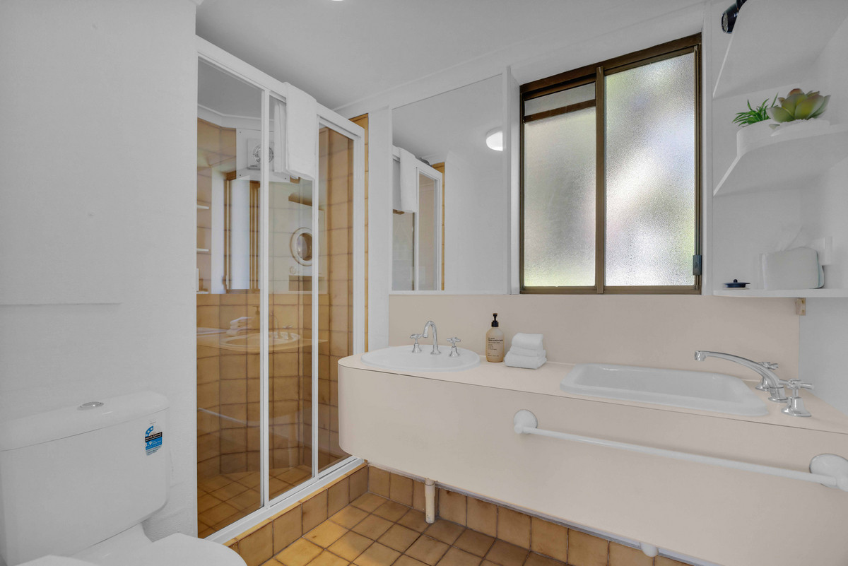 63/52 Hastings Street, Noosa Heads QLD 4567 - image #16