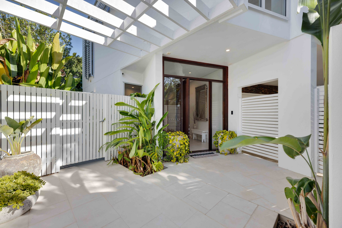 26 Cottonwood Court, NOOSA HEADS QLD 4567 - image #10